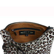 Load image into Gallery viewer, Ring Clutch - Baby Cheetah
