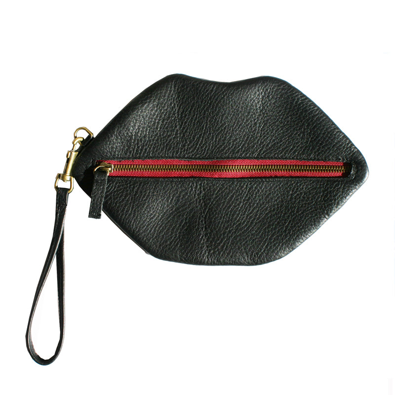 Kiss Wristlet - Black