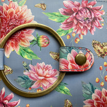 Load image into Gallery viewer, Ring Clutch - Blue Floral
