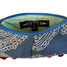 Load image into Gallery viewer, Blue wCream Embroidery Pom Pom Bag

