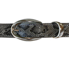 Load image into Gallery viewer, Etched wCast Keeper - Grey Patent Snake
