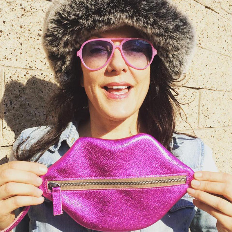 Kiss Wristlet - Hot Pink Metallic