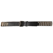 Load image into Gallery viewer, Pyramid Stud Belt - silver
