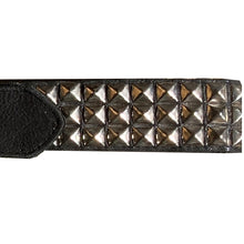 Load image into Gallery viewer, Pyramid Stud Belt - silver
