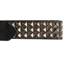 Load image into Gallery viewer, Pyramid Stud Belt - silver
