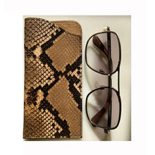 Load image into Gallery viewer, Eyeglass Case - Python
