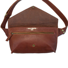 Load image into Gallery viewer, Seam-Out Fanny Pack - Rusty Brown
