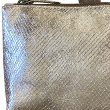 Load image into Gallery viewer, Ring Wristlet - Silver Snake Metallic
