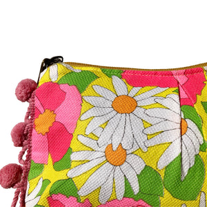 Vintage Daisy Floral Pom Pom Bag